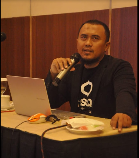 Pompy Syaiful Rizal sebagai pembicara