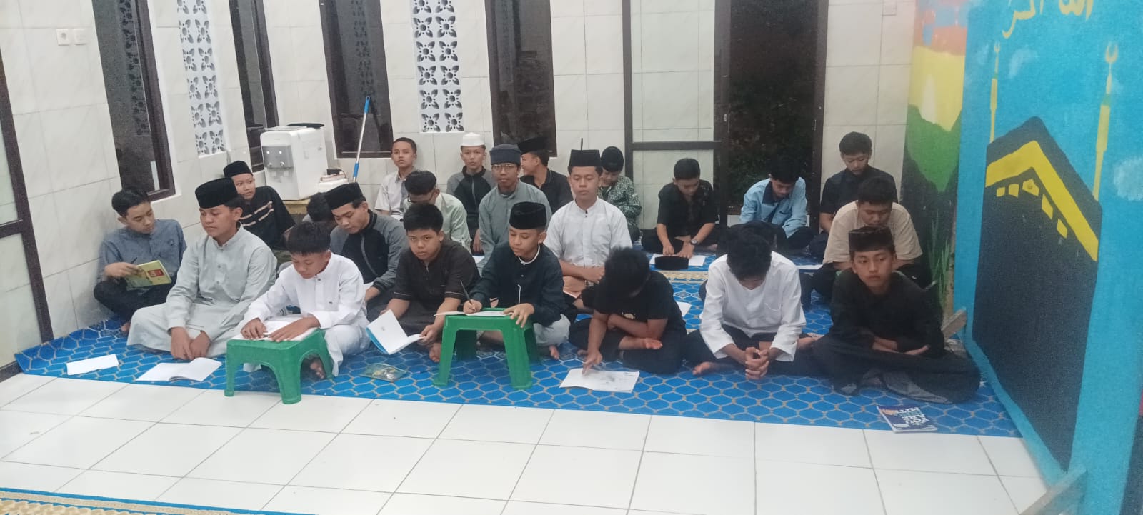 Kegiatan Tahfizh dan Sains